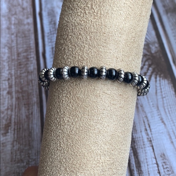 Handmade bracelet - Picture 2 of 3